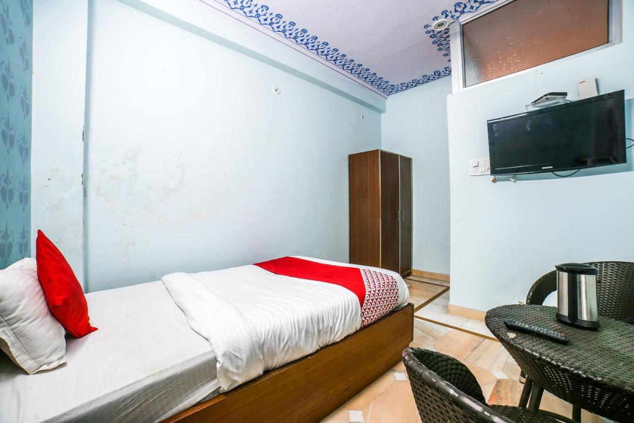 Collection O 36316 Hotel White Palace ชัยปุระ ภายนอก รูปภาพ