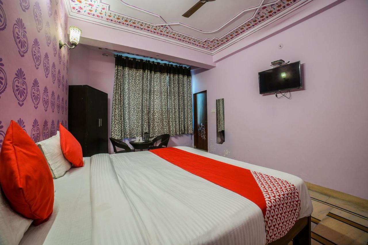 Collection O 36316 Hotel White Palace ชัยปุระ ภายนอก รูปภาพ